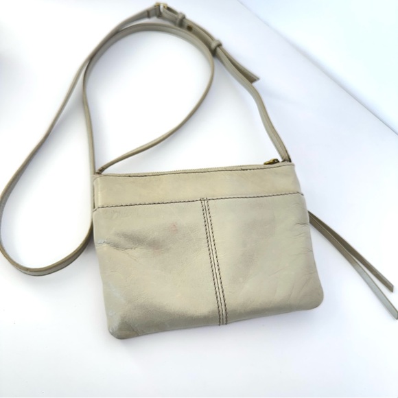 HOBO Leather Crossbody Bag & Jewelry Bundle Boho Crystal Necklace & Earrings - Picture 5 of 12